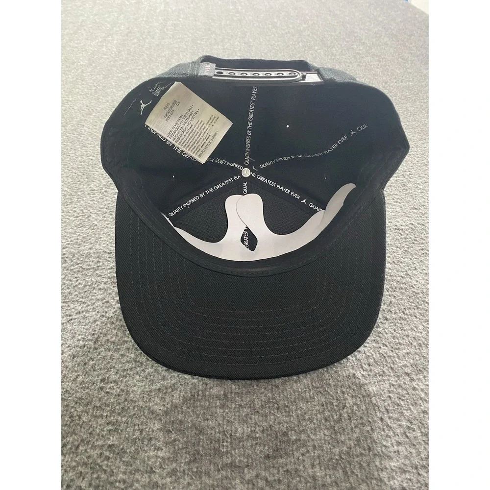 Jordan Pro Cap Kids 8-20 Snapback Black Red 9A0781-023 Hat